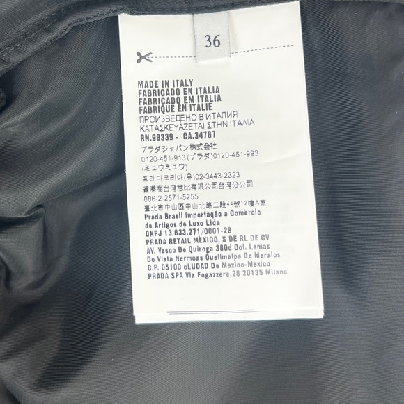 Black Nylon Mini Shorts Italian Size 36 XS - Picture 4 of 8